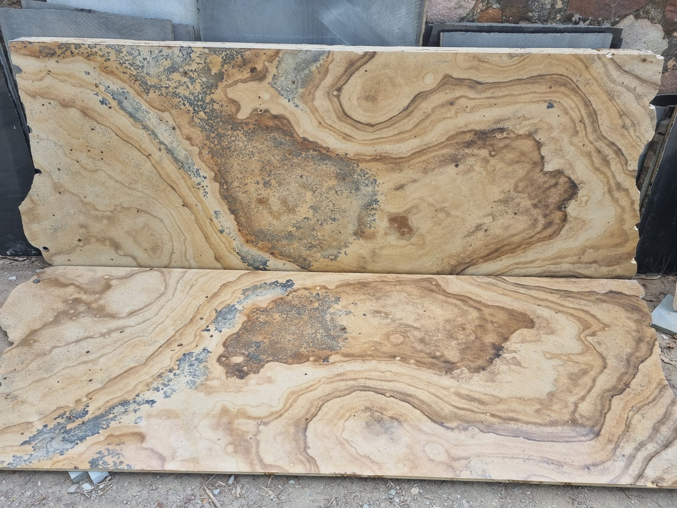 sandstone symmetrical
